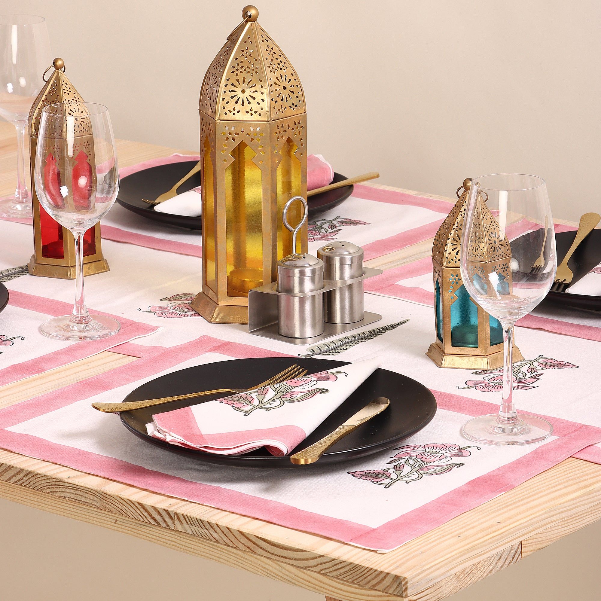 Pink Hand Block Printed Cotton Dining Table Mats And Runners